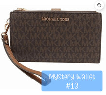 Load image into Gallery viewer, Mystery Wallet #13 SN 57557