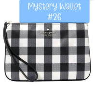 Load image into Gallery viewer, Mystery Wallet #26 SN 58024
