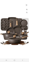 Load image into Gallery viewer, Carote 32 pc set SN 11261
